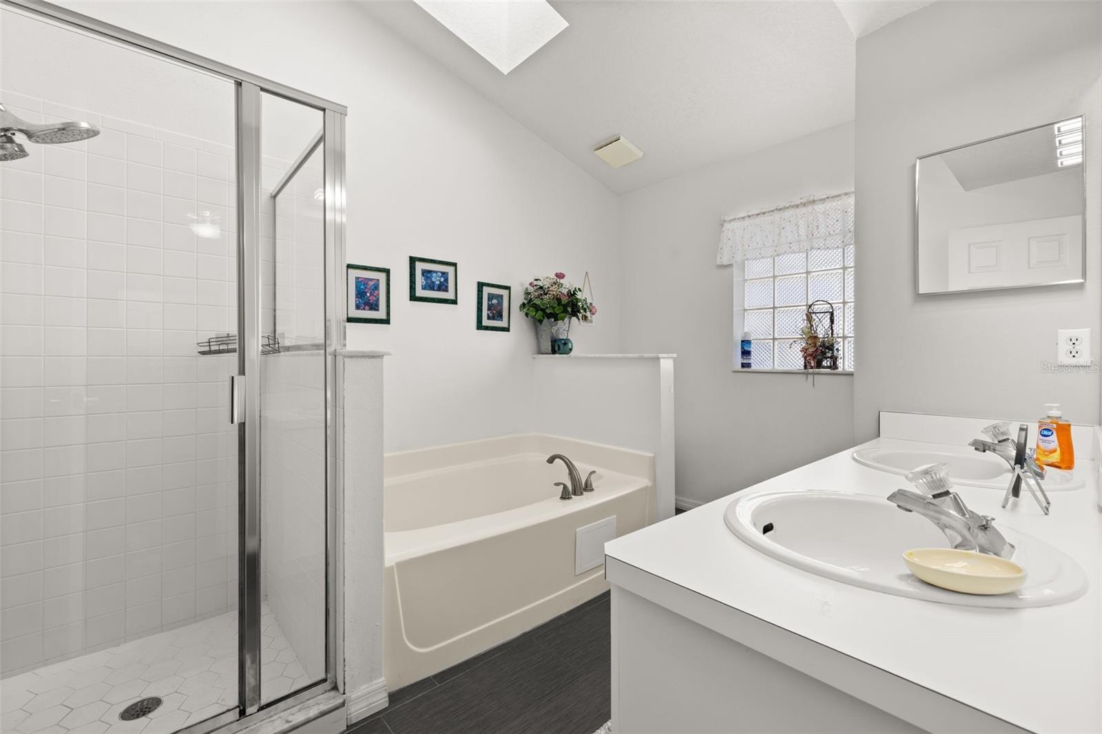 BRIARGROVE SECOND ADD - Residential