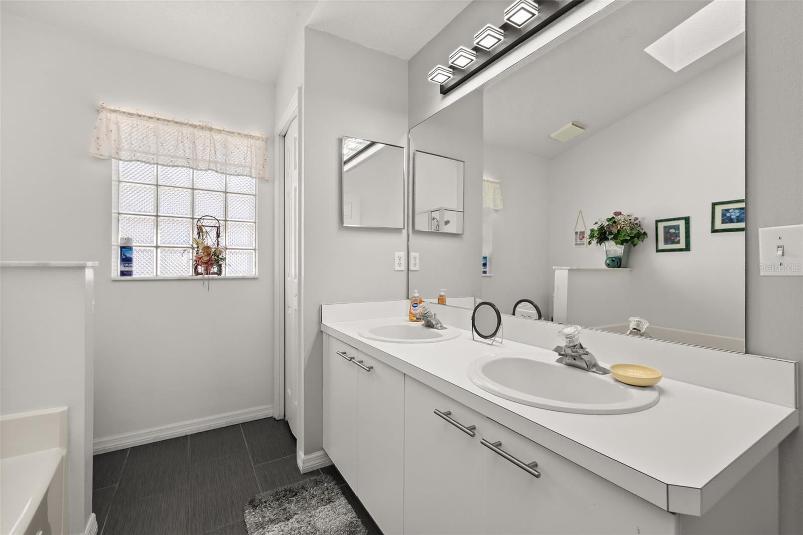 BRIARGROVE SECOND ADD - Residential