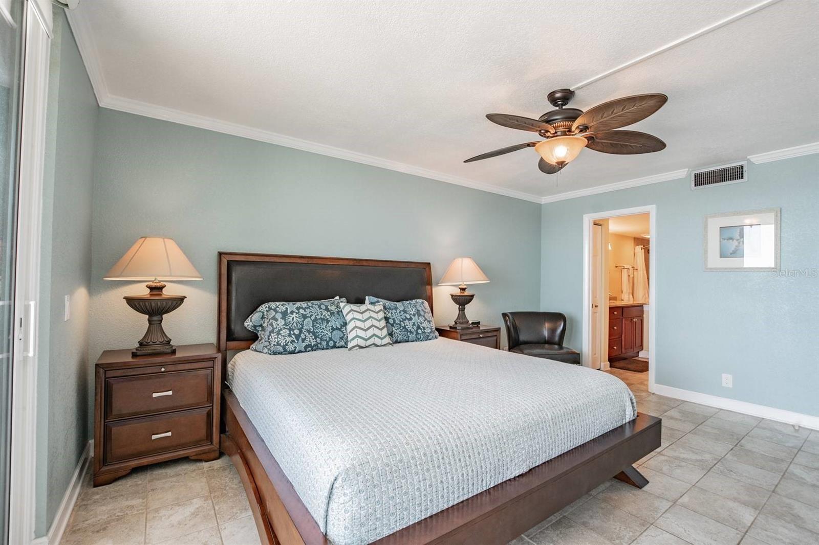 BAHIA DEL MAR II - Residential Lease