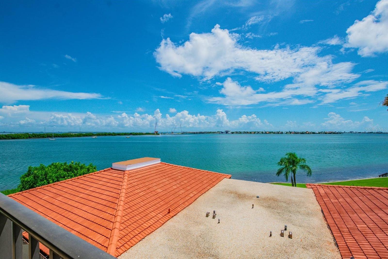 BAHIA DEL MAR II - Residential Lease