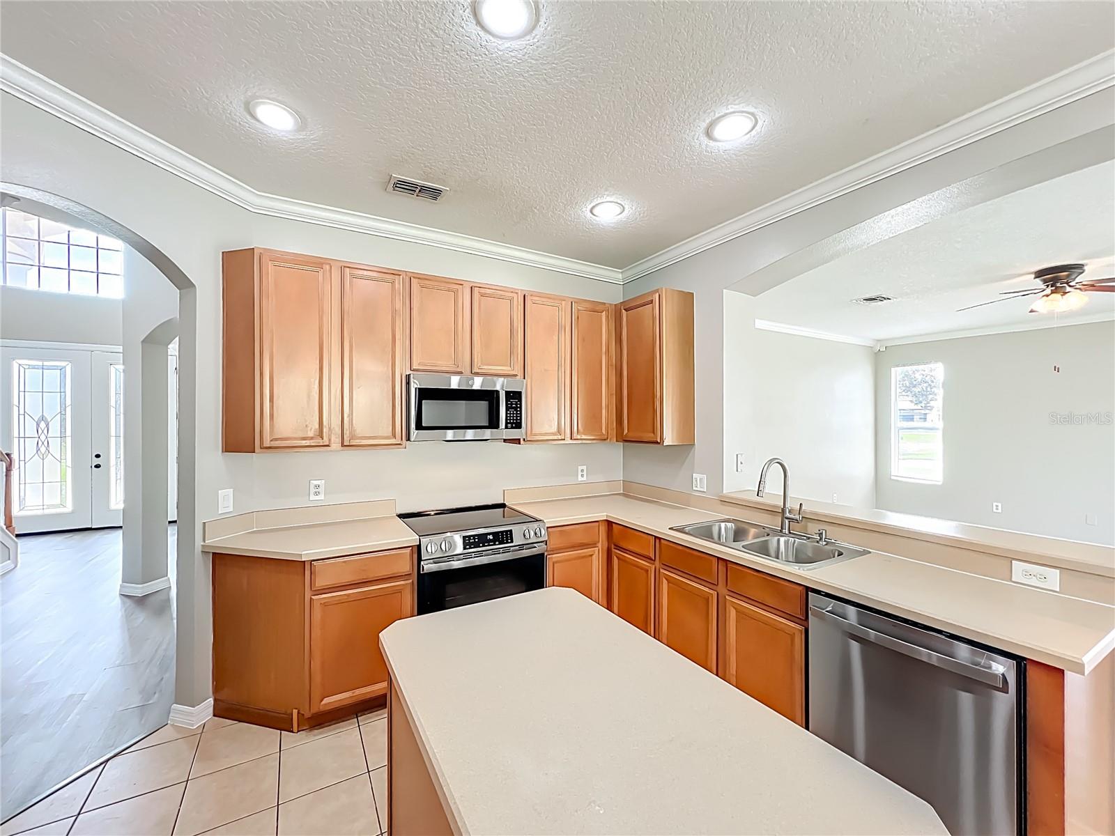 BRIGHTON LAKES PH 1 PARCELS A & G - Residential