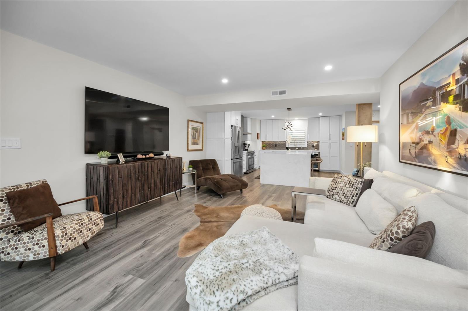 5130 BRITTANY DRIVE S 101