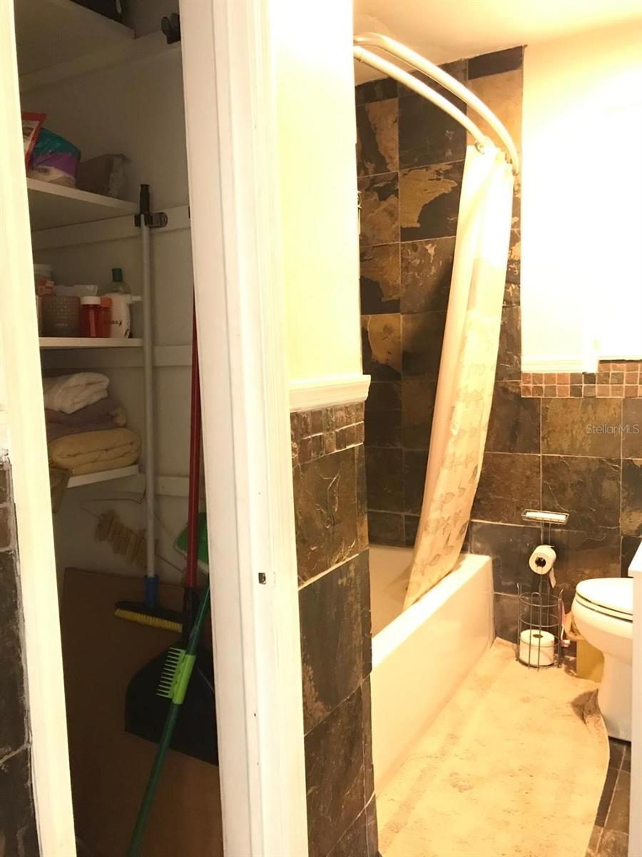 NAVAJO PARK REV - Residential