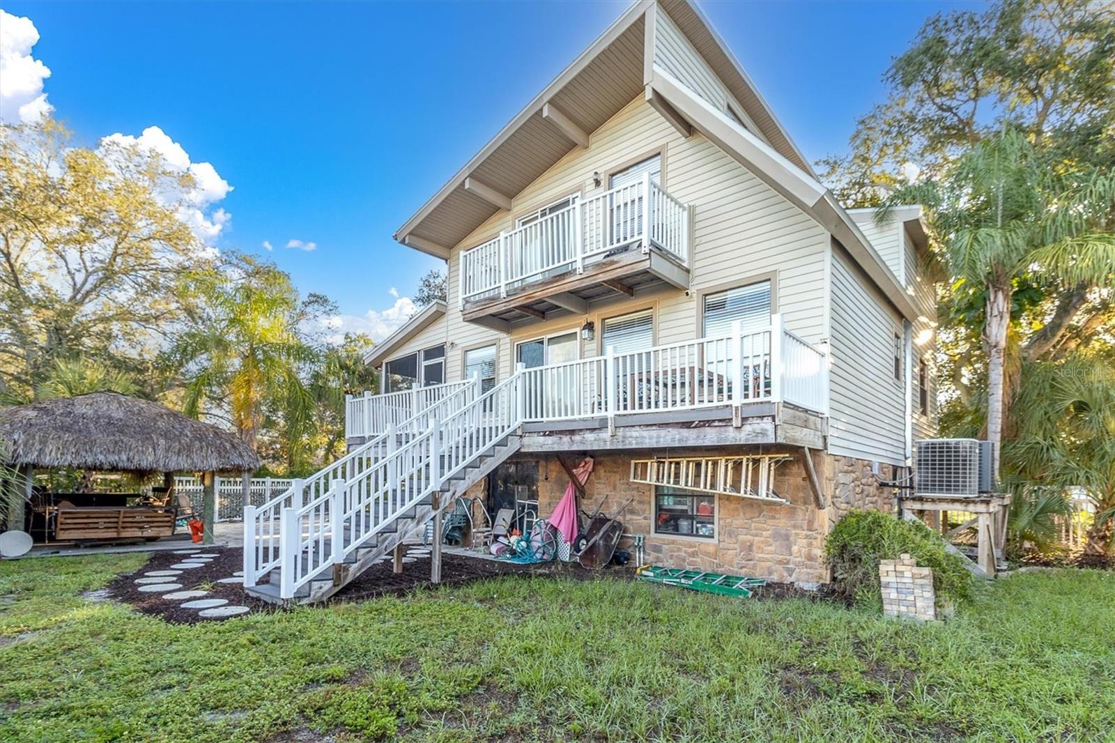 4840 HUMMINGBIRD TRAIL