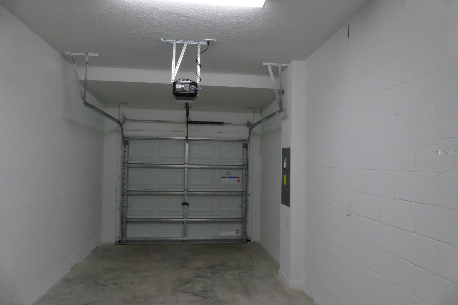 MIRADA TOWNHOMES - Residential Lease