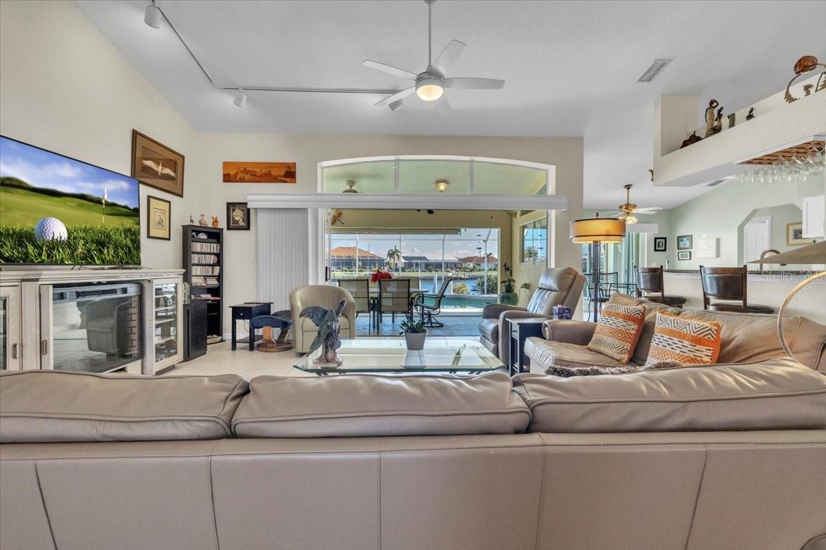 PUNTA GORDA ISLES SEC 02 - Residential