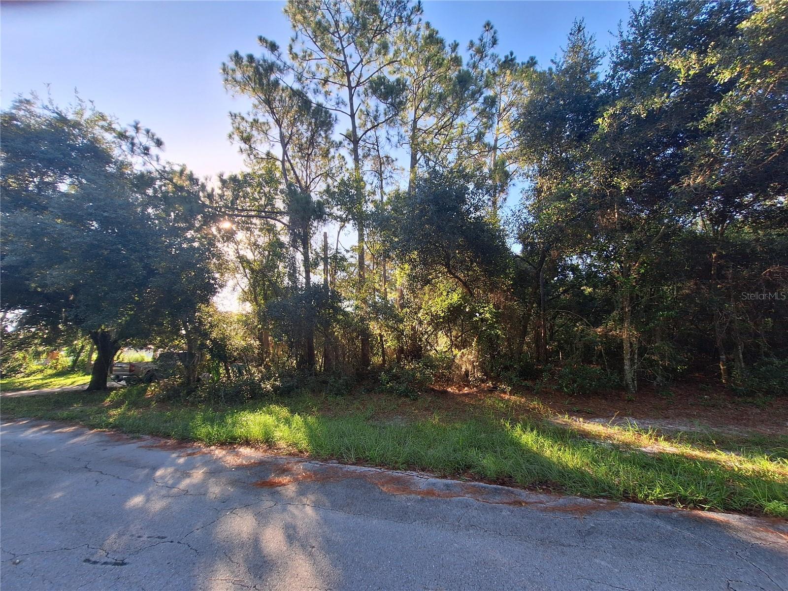 2751 KINGSDALE DRIVE