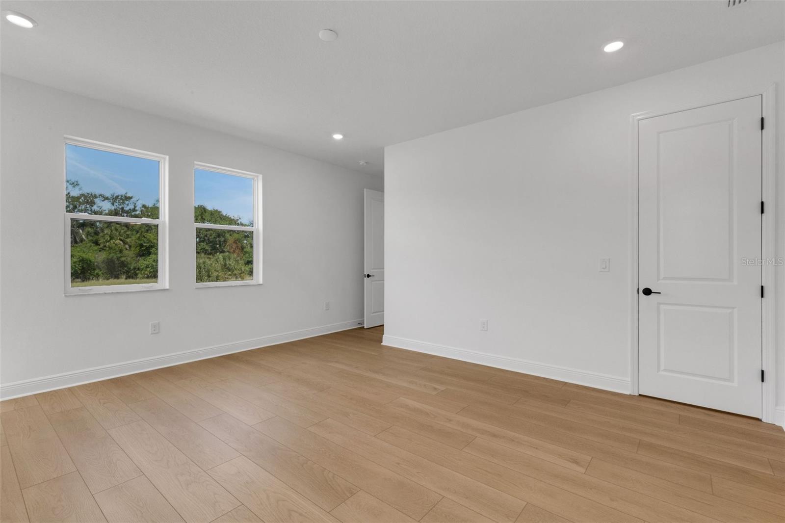 CREEKS EDGE AT TWIN RIVERS - Residential