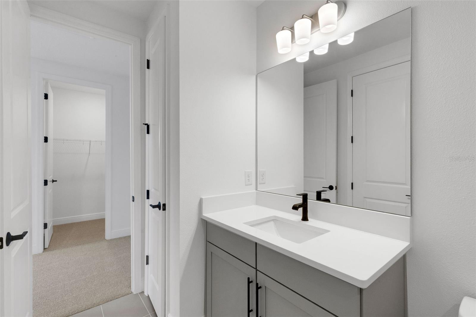 CREEKS EDGE AT TWIN RIVERS - Residential