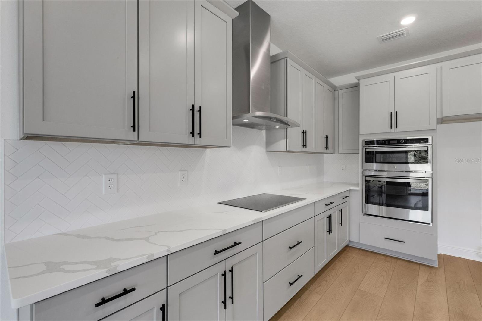 CREEKS EDGE AT TWIN RIVERS - Residential