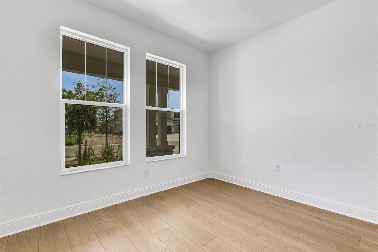 CREEKS EDGE AT TWIN RIVERS - Residential