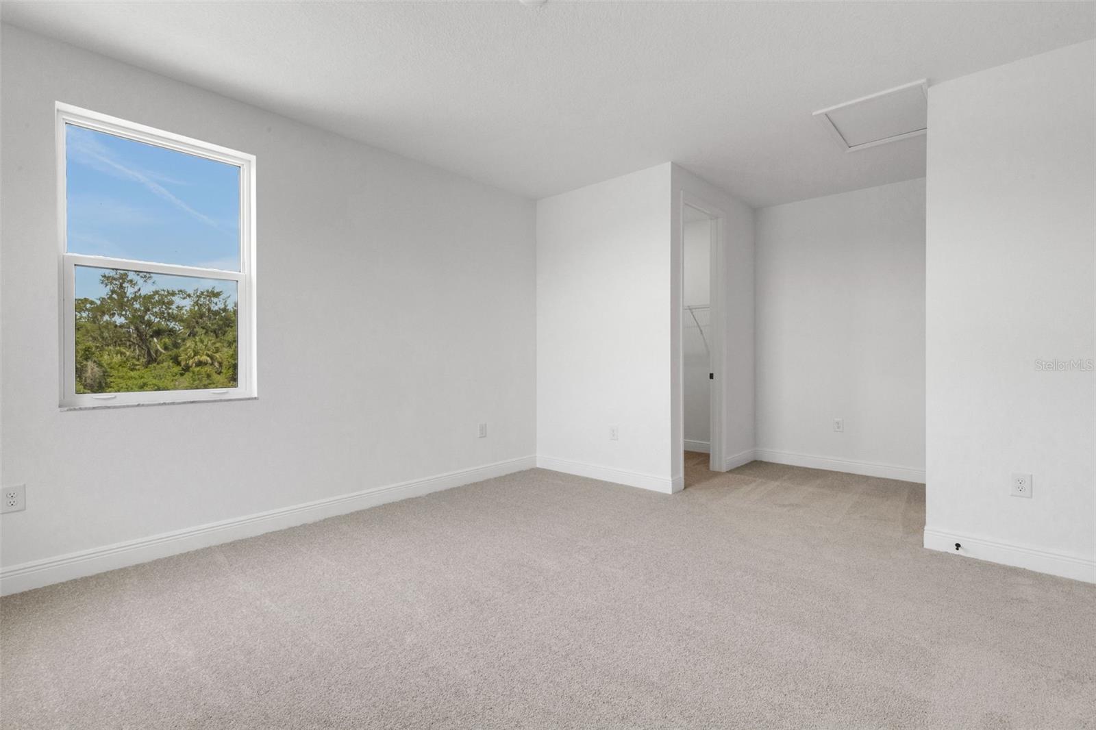 CREEKS EDGE AT TWIN RIVERS - Residential