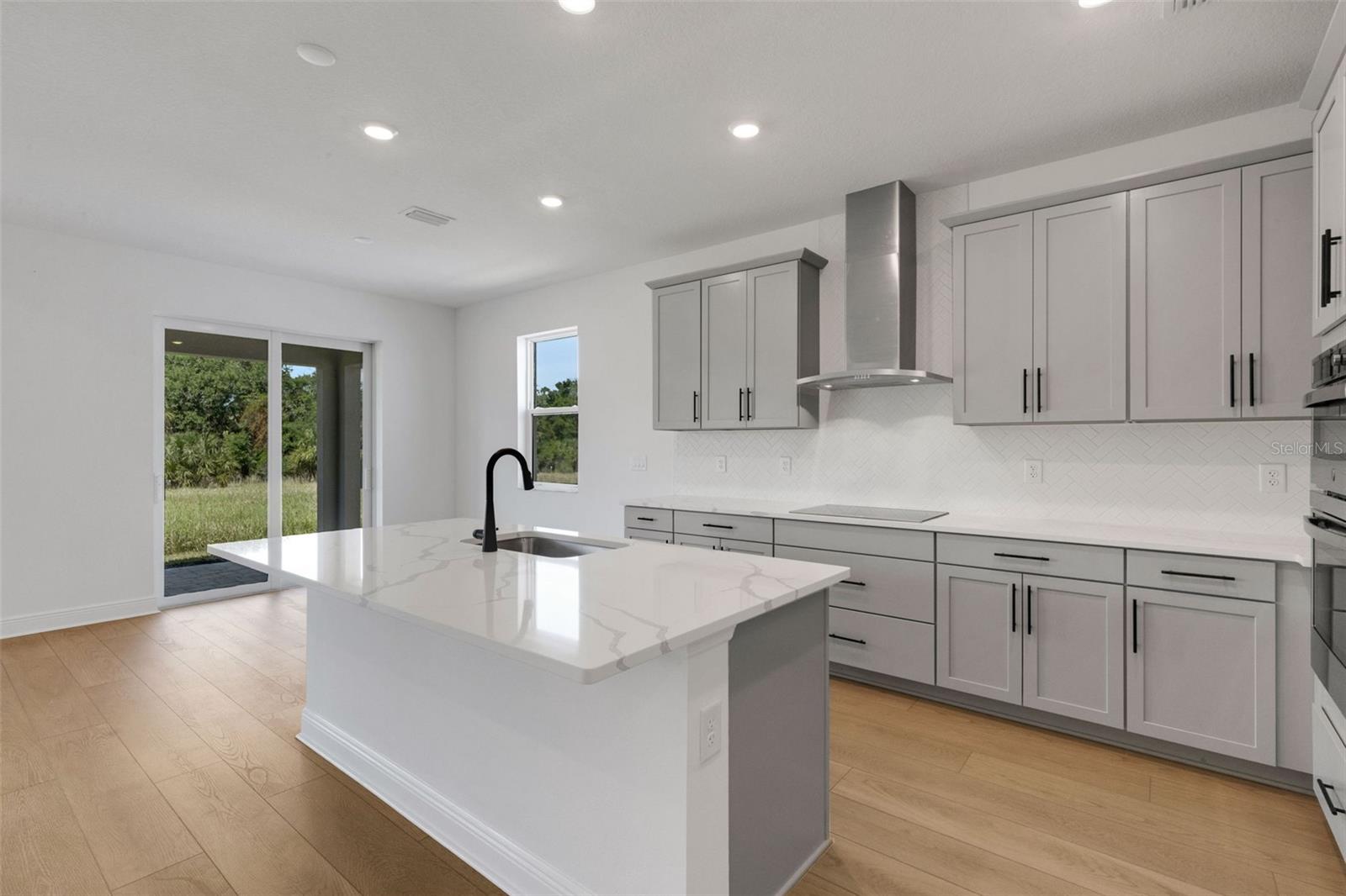 CREEKS EDGE AT TWIN RIVERS - Residential