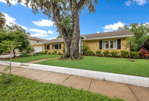 A home in SARASOTA