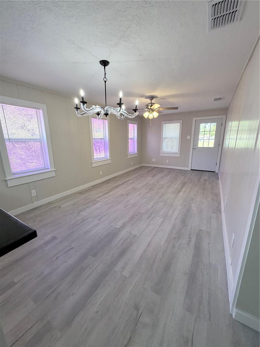 DONS PLACE - Residential