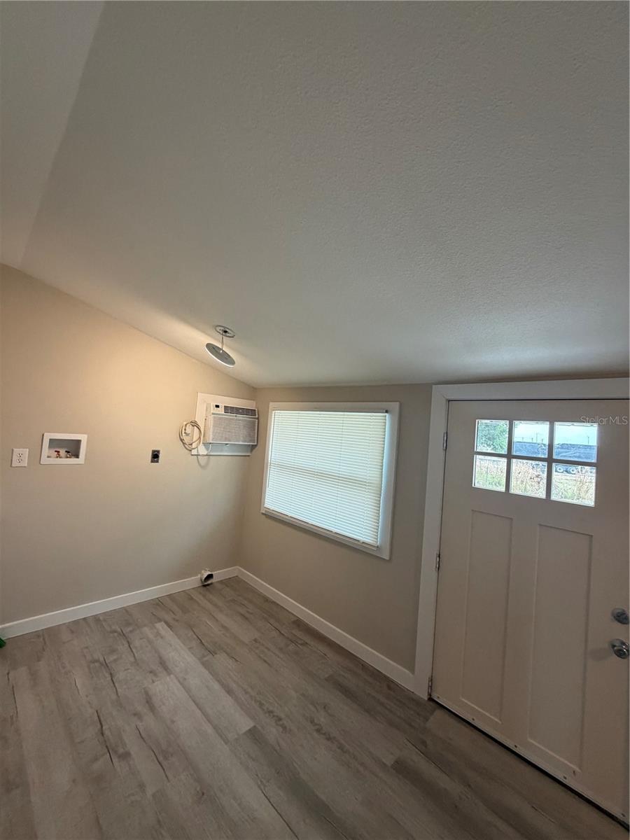 DONS PLACE - Residential