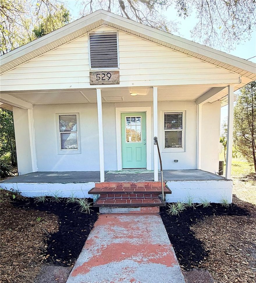 Price Reduction-CHeck out this Charming Craftsman Style home with a Front porch! NO HOA! Freshly Updated throughout, this is a  2/1 that is READY TO MAKE YOUR HOME.  RECENT Improvements include a NEW ROOF;  NEW CENTRAL AC SYSTEM; BRAND NEW KITCHEN LAYOUT & CABINETS, GRANITE TILE COUNTERS WITH A CUSTOM NICHE FOR A FRIDGE. THERE IS LVP FLOORS THROUGHOUT & EVEN A MODERN UPDATED STYLISH BATHROOM  & INDOOR LAUNDRY AREA.  No Rear Neighbors with a back yard & on a NO OUTLET RD, Situated between Beautiful Downtown AUBURNDALE & the NEWLY RENOVATED & Renowned MAX BEACH on LAKE ARIANA, a public water destination & Event Center.  Close to HWY 92 & POLK COUNTY PARKWAY to I-4 in just 15 minutes Corridor for easy commute to Lakeland, Tampa or East TO Orlando. 
Built to last with block interior walls! This is a must see! Priced to Sell