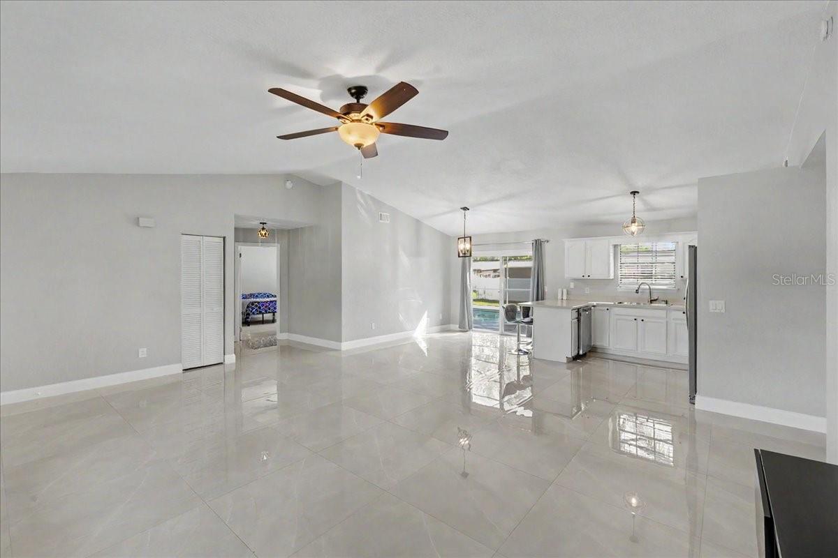 FLORIDA SHORES 01 - Residential