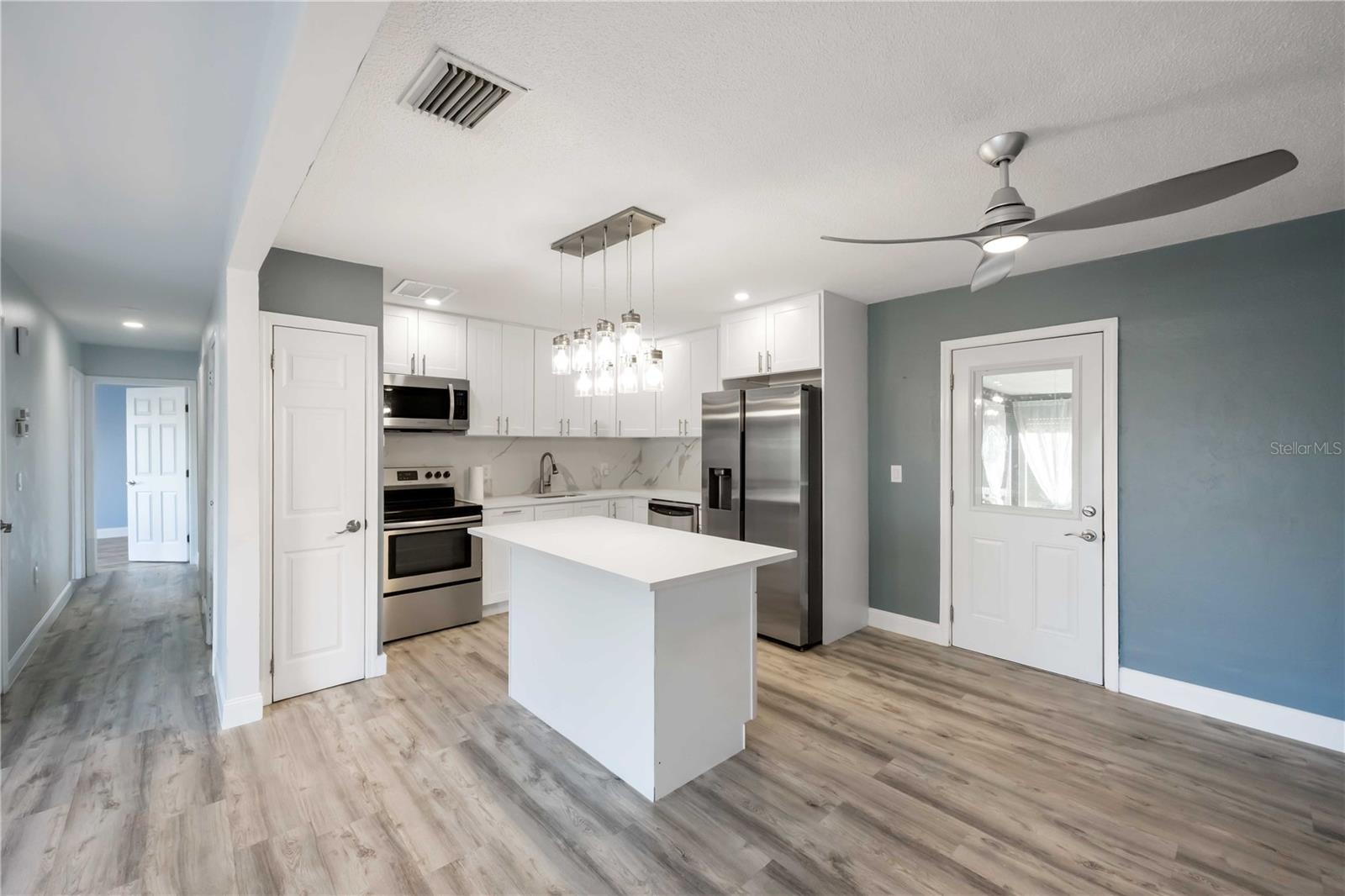 WARM MINERAL SPGS - Residential