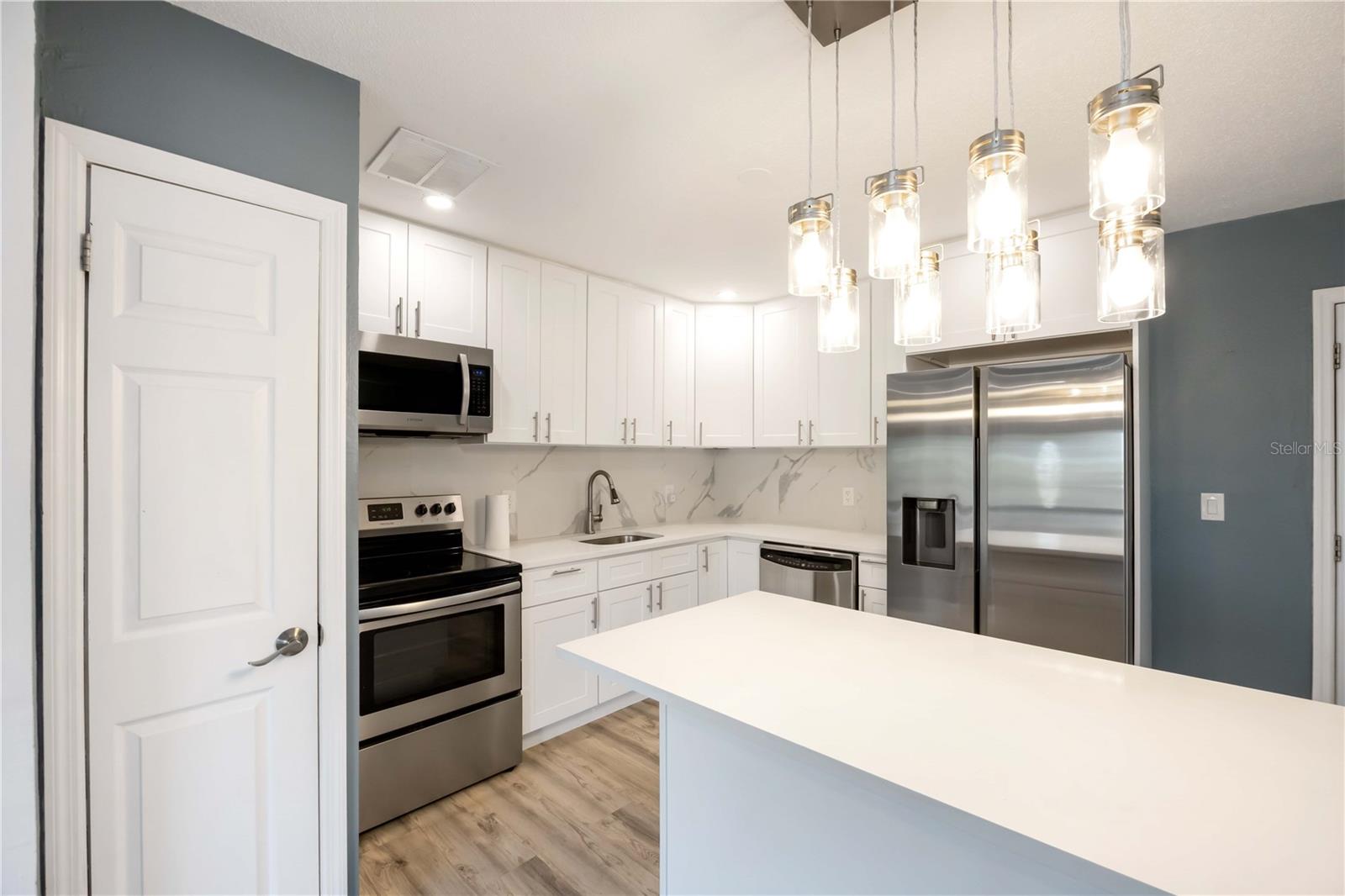 WARM MINERAL SPGS - Residential