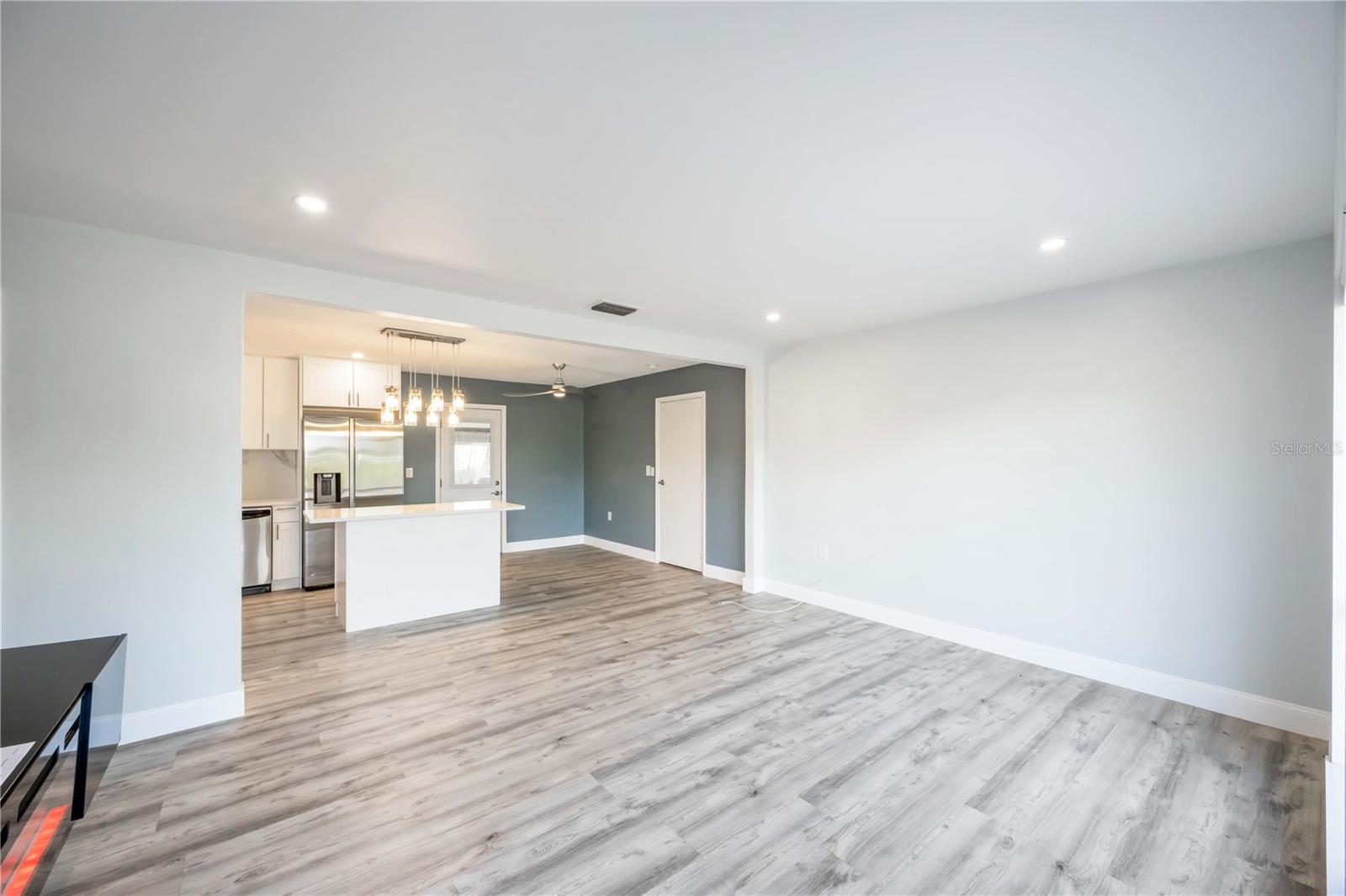 WARM MINERAL SPGS - Residential