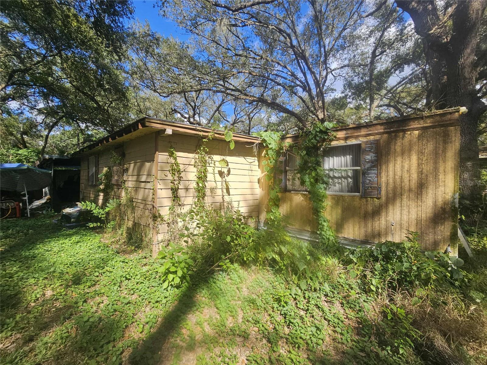 2948 TEMPLE HILL ROAD