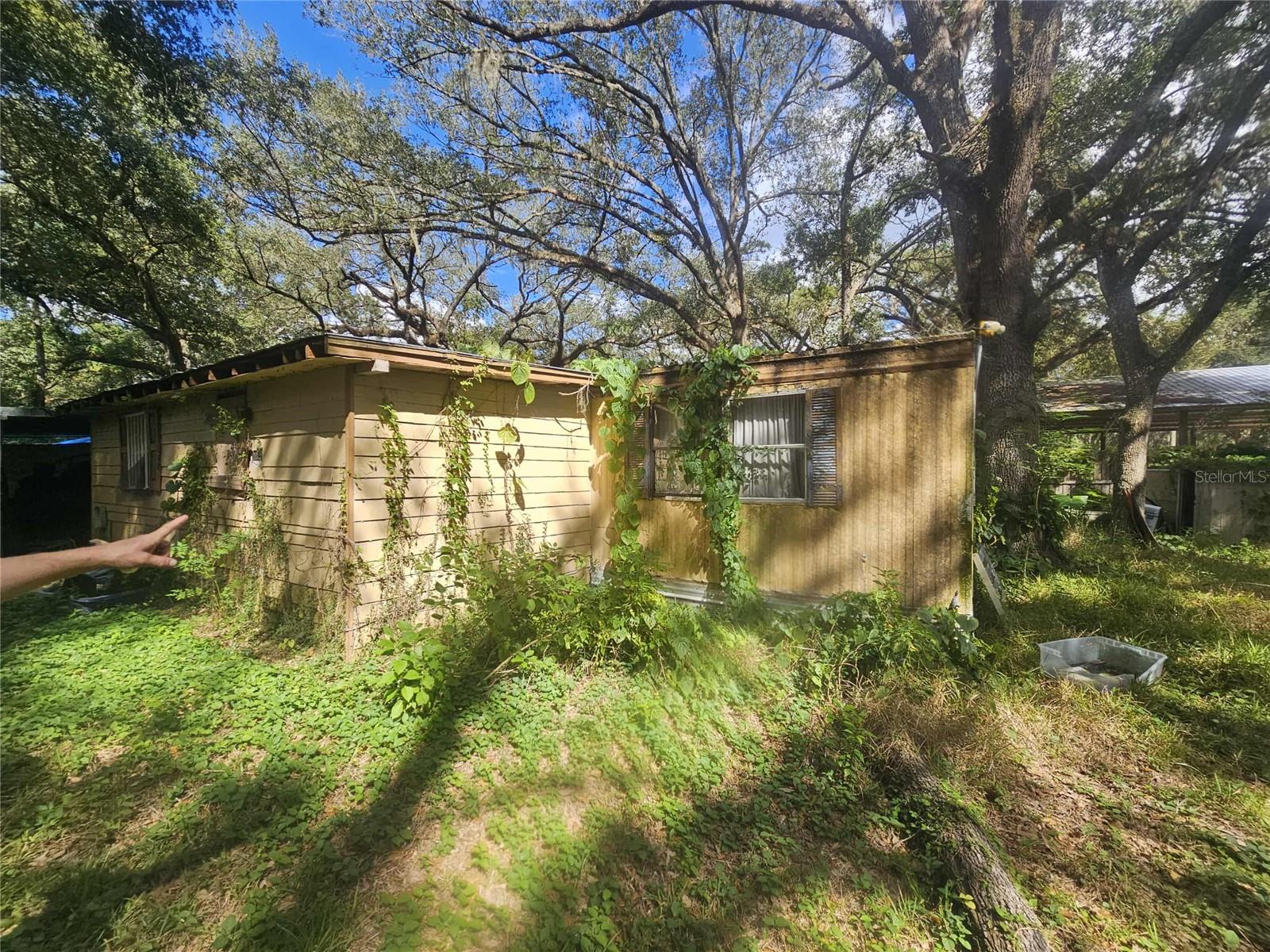 2948 TEMPLE HILL ROAD