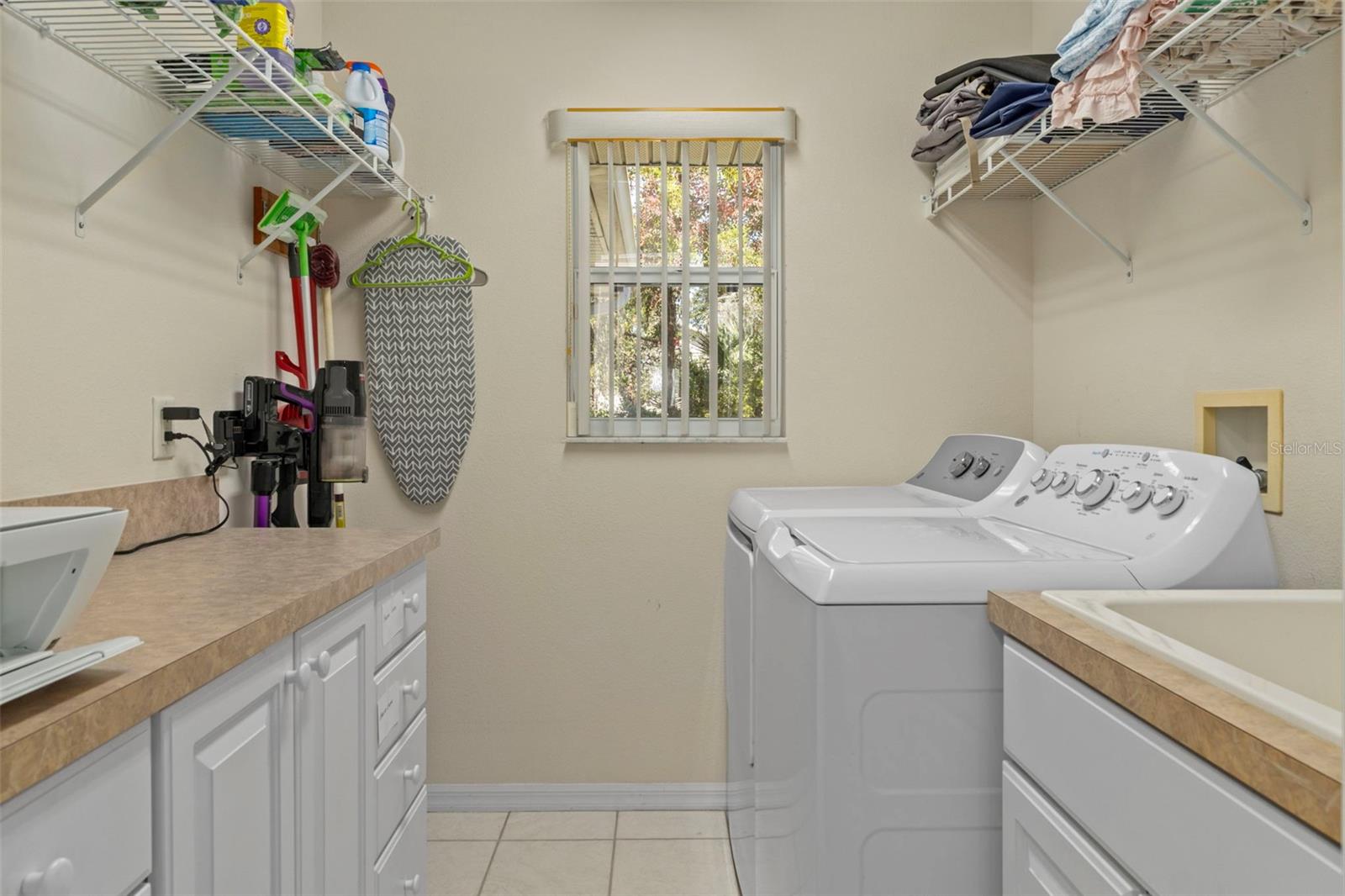 PINE RIDGE UNIT 01 - Residential