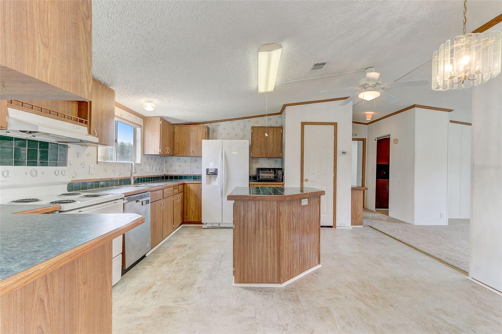 HAMMOCK RODGE UNIT 2 THE - Residential