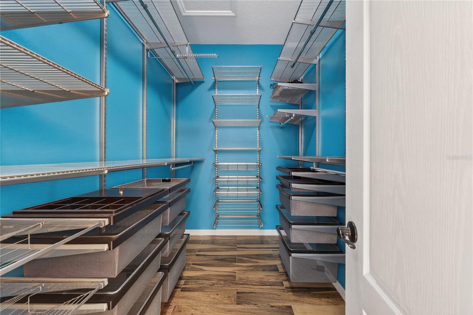 BRIDGEFORD XING - Residential