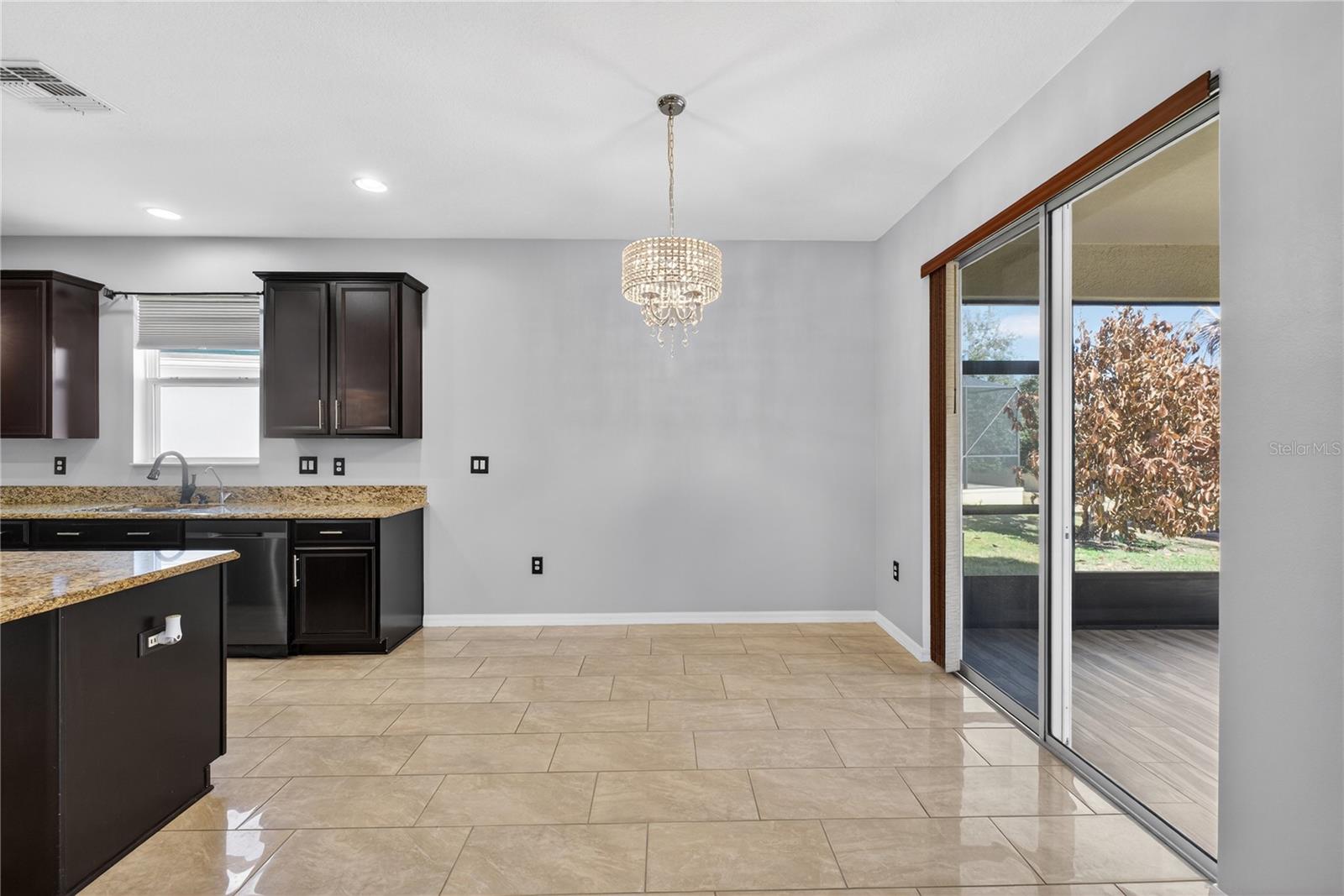 BRIDGEFORD XING - Residential