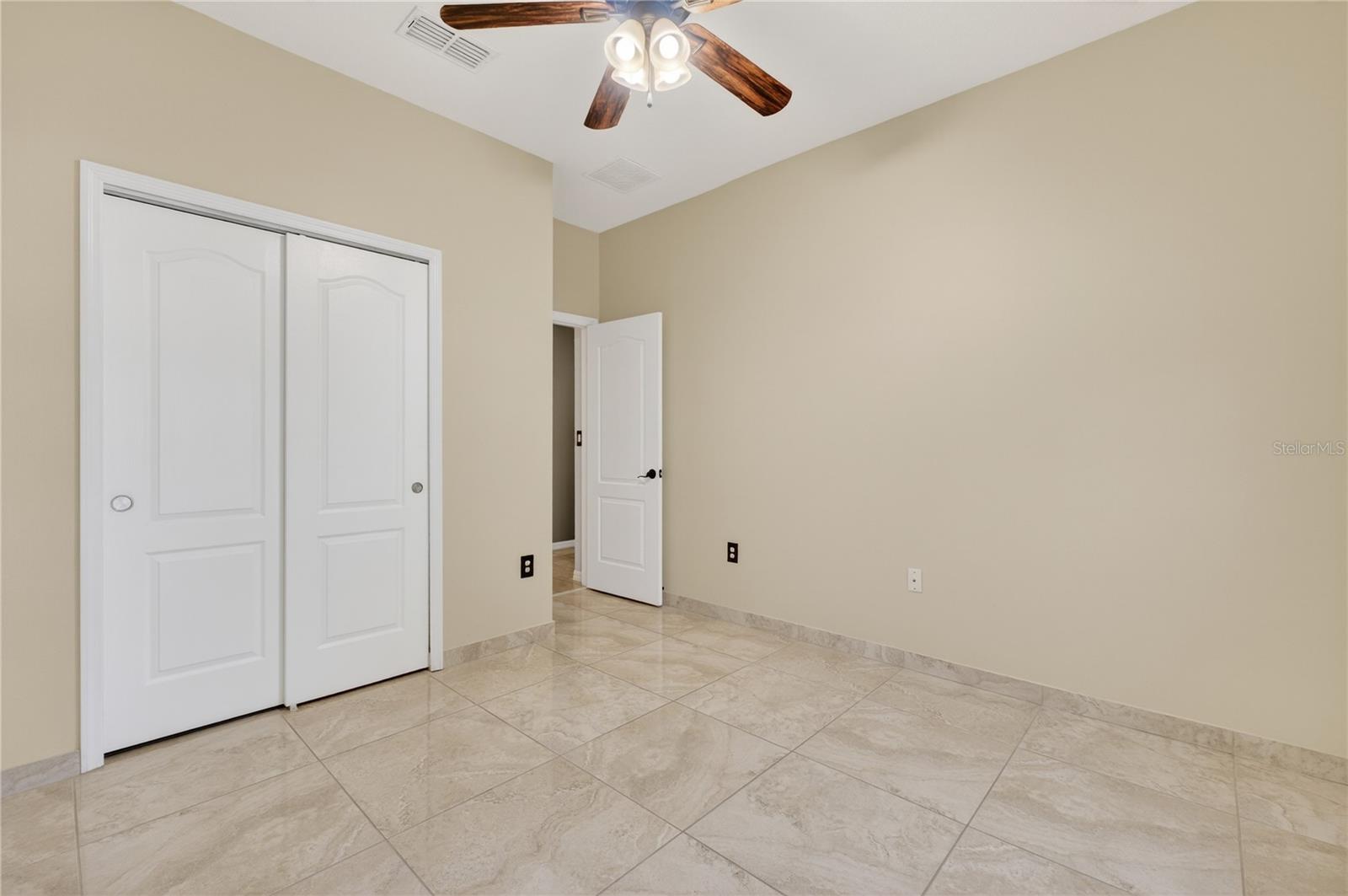 BRIDGEFORD XING - Residential