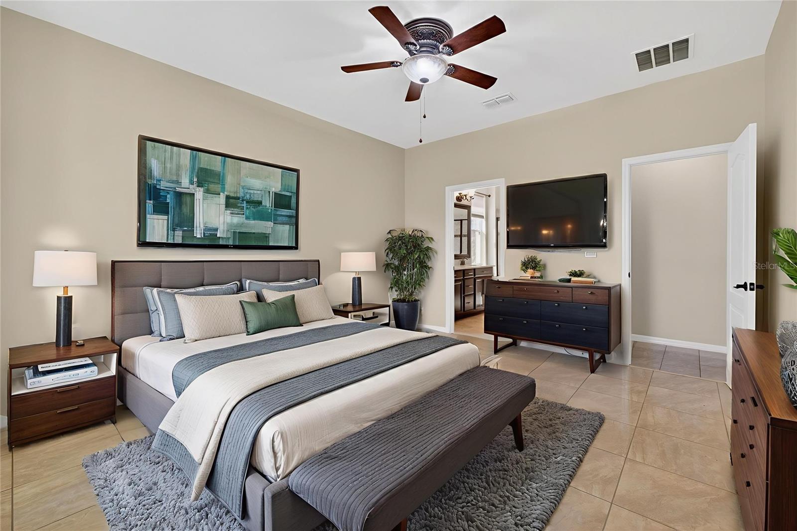 BRIDGEFORD XING - Residential