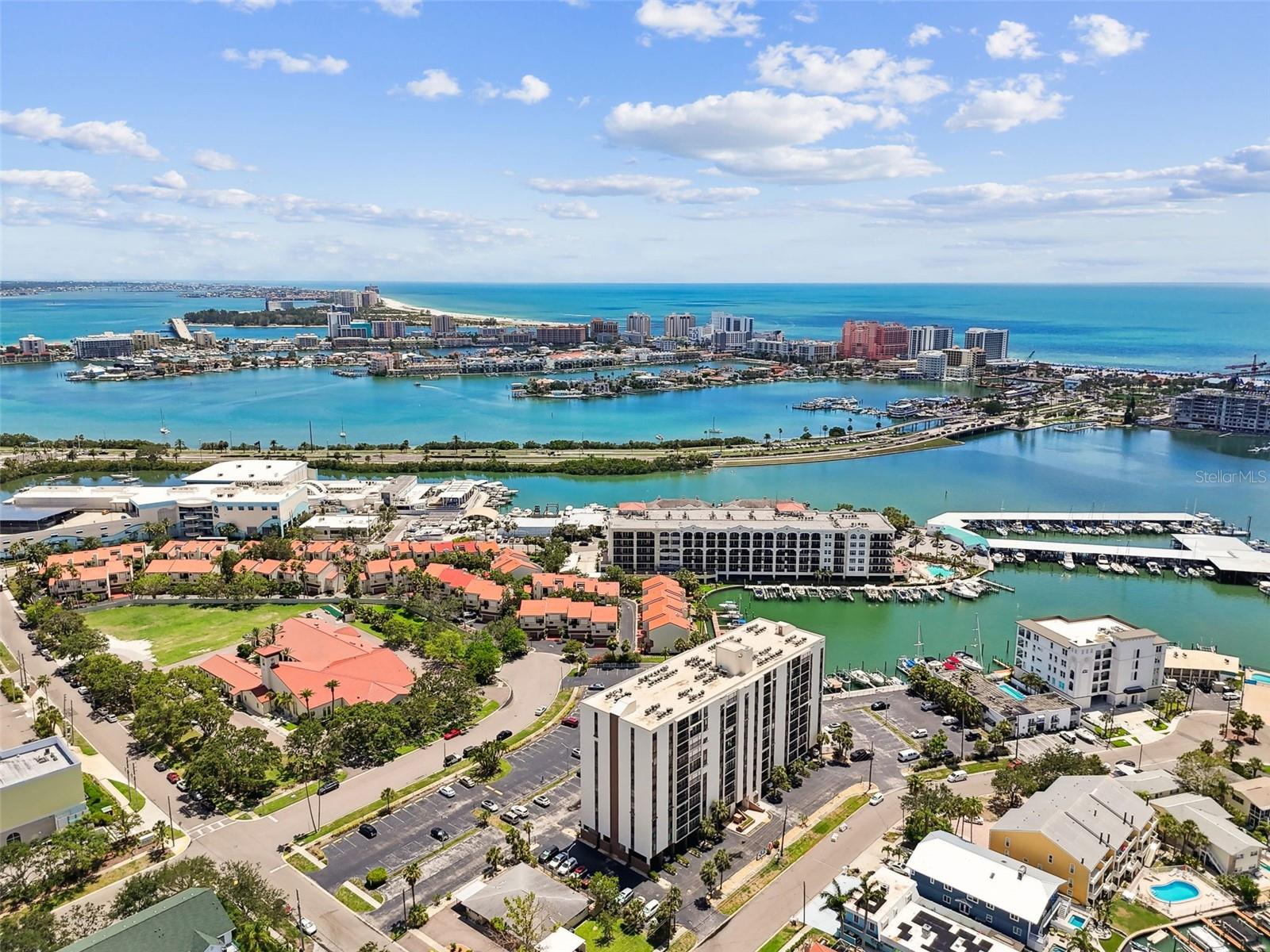 DOLPHIN COVE CLEARWATER - Residential