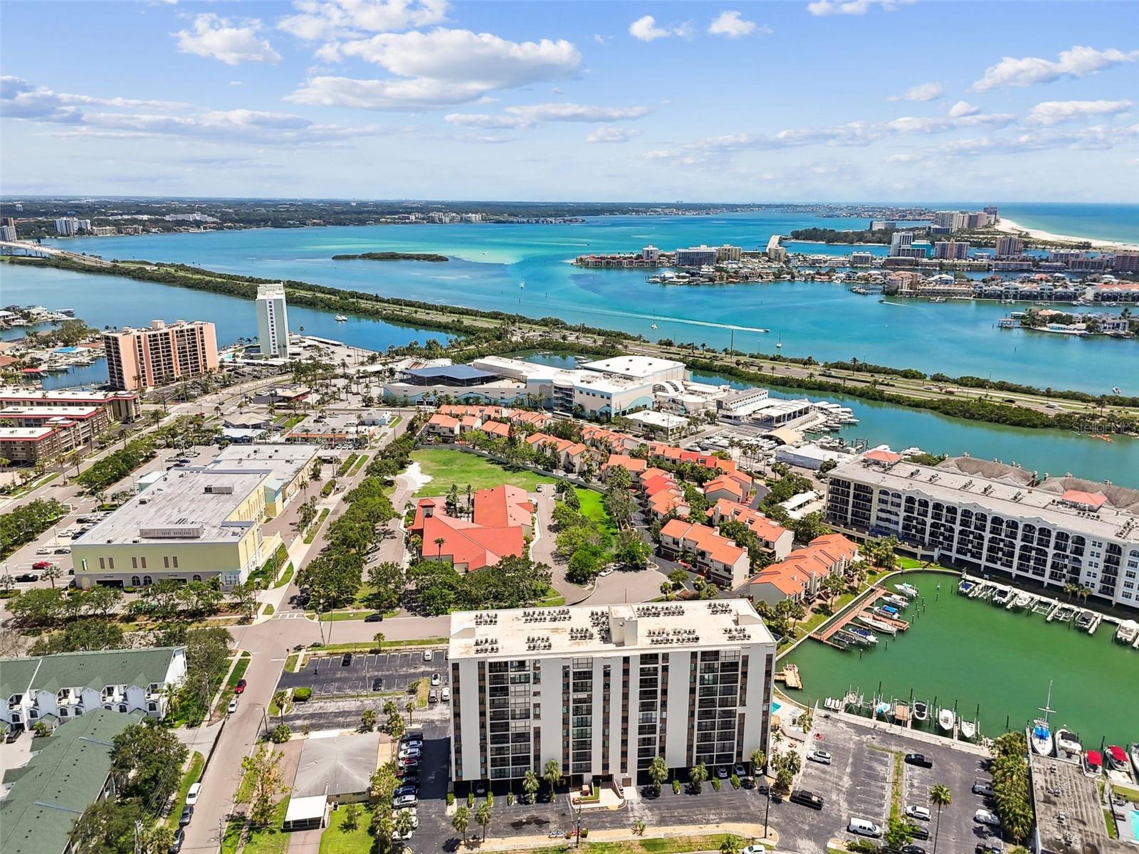 DOLPHIN COVE CLEARWATER - Residential