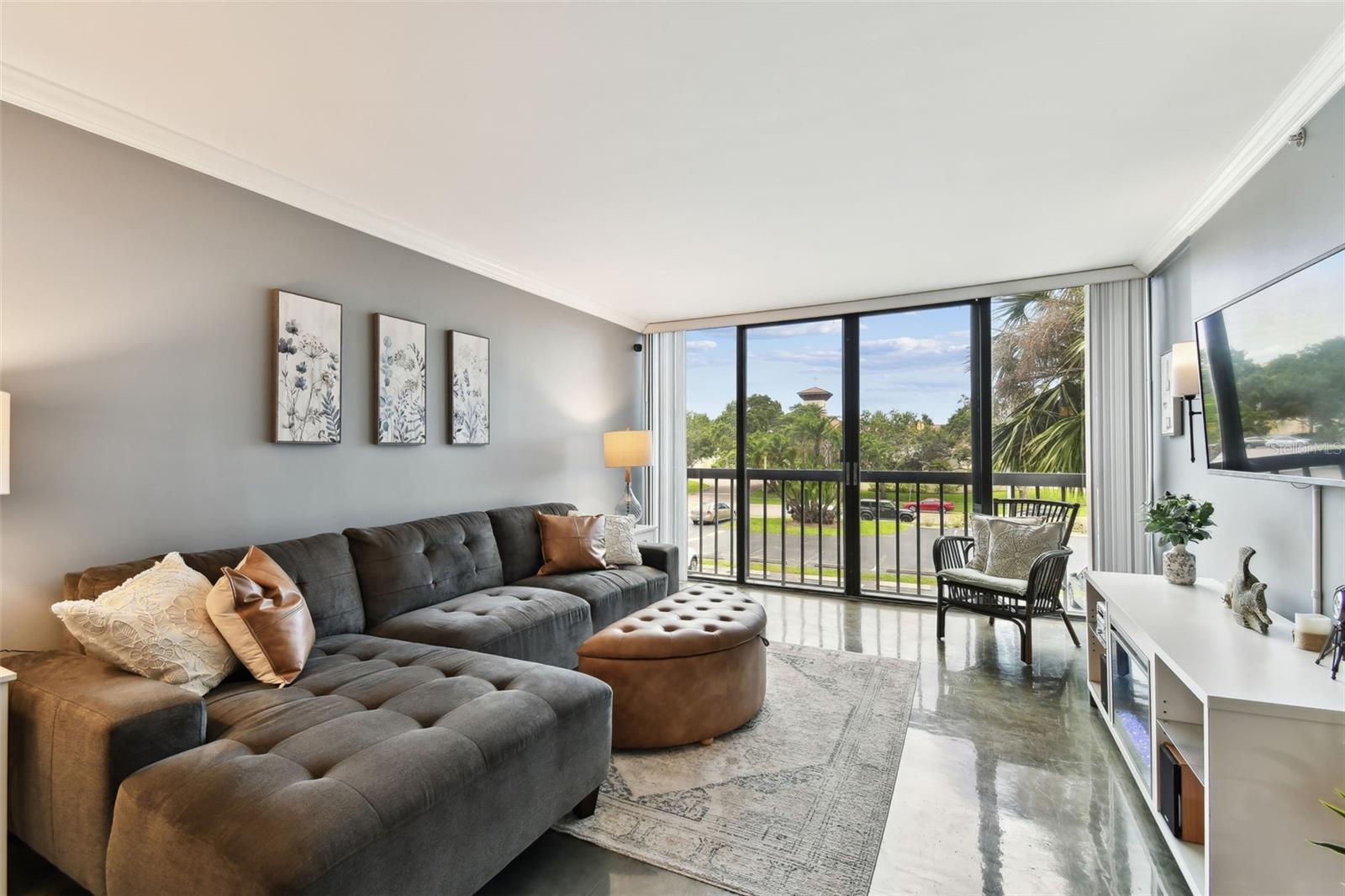 DOLPHIN COVE CLEARWATER - Residential