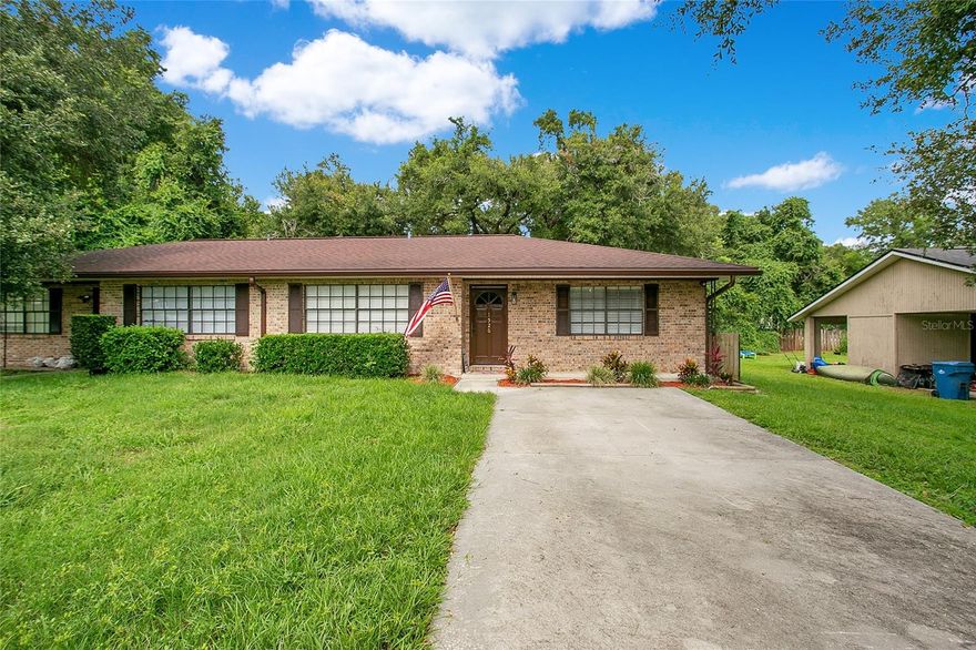 This Beautiful 2-bed, 1-bath duplex is ready to be leased. The kitchen has recently been updated with appliances and cabinetry, an updated bathroom, and new wood-look Luxury Vinyl Plank flooring in the spacious living room, as well as carpet in the bedrooms. The unit has been completely updated. A small storage room, measuring 5x8, is attached to the back, and a separate 10x15 finished storage shed with electricity is available. Great location with easy access to I-4 for commuters to Orlando. Minutes to historic Downtown Deland, Stetson University, shopping, restaurants, and medical centers. The pictures are staged and were taken before the owner moved in.