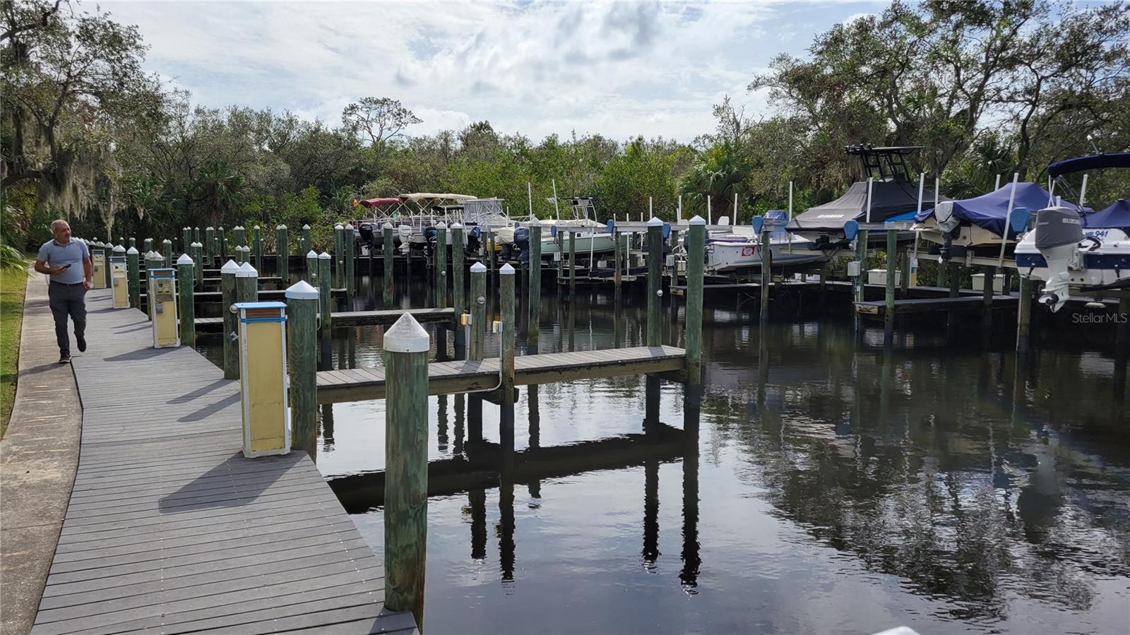 HARBORAGE ON BRADEN RIVER IV PH III - Residential Lease