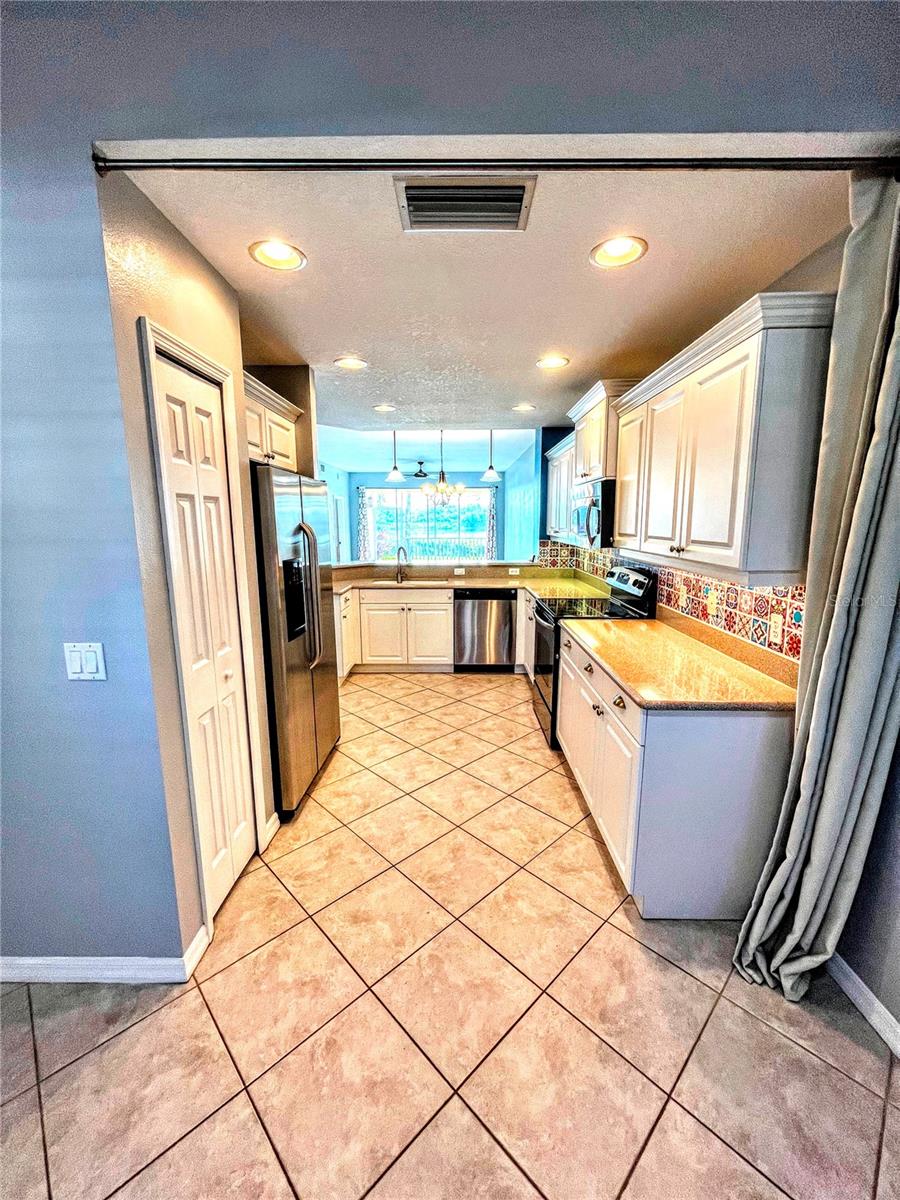 HARBORAGE ON BRADEN RIVER IV PH III - Residential Lease