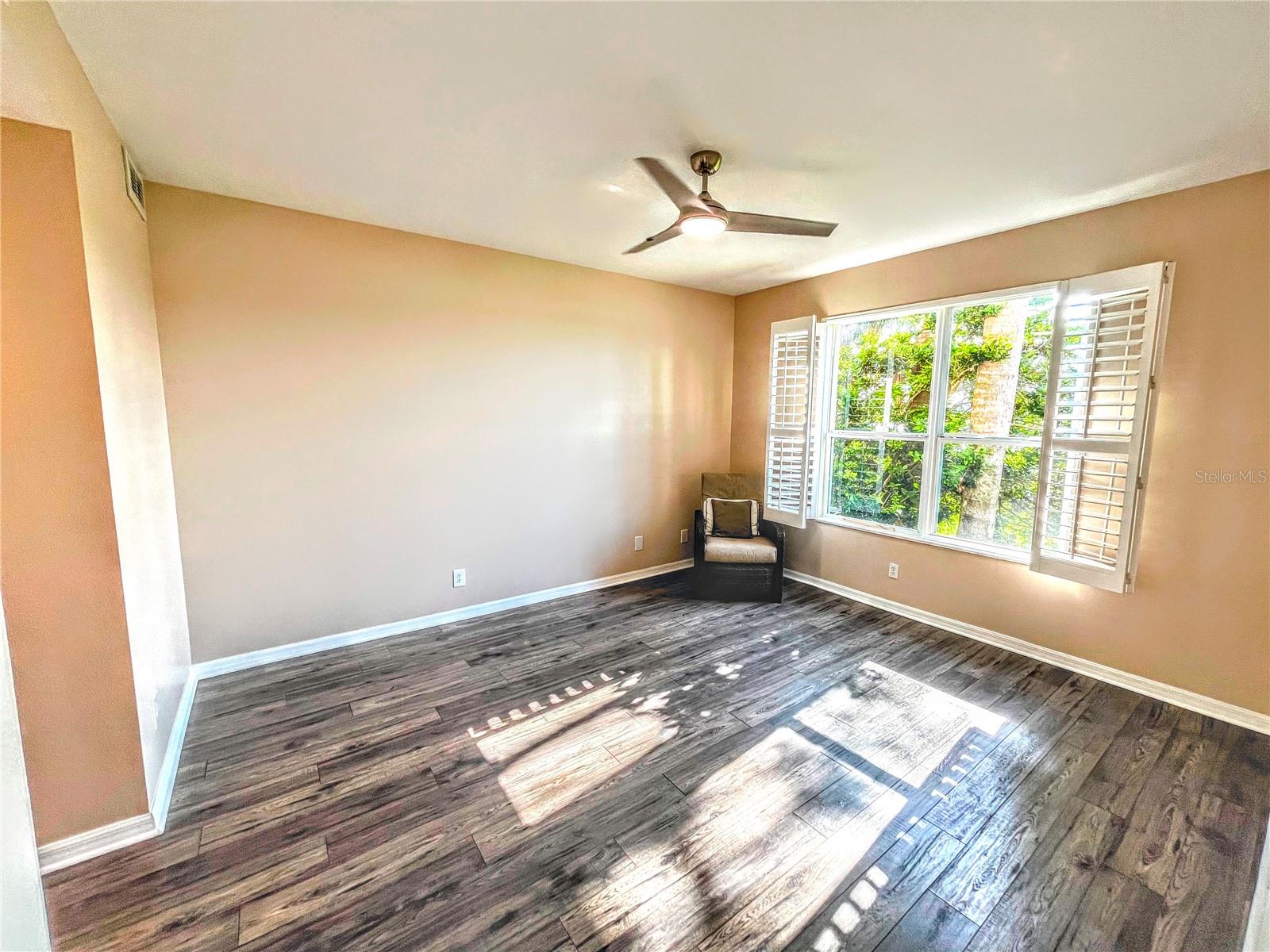 HARBORAGE ON BRADEN RIVER IV PH III - Residential Lease