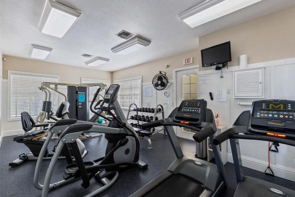 HARBORAGE ON BRADEN RIVER IV PH III - Residential Lease