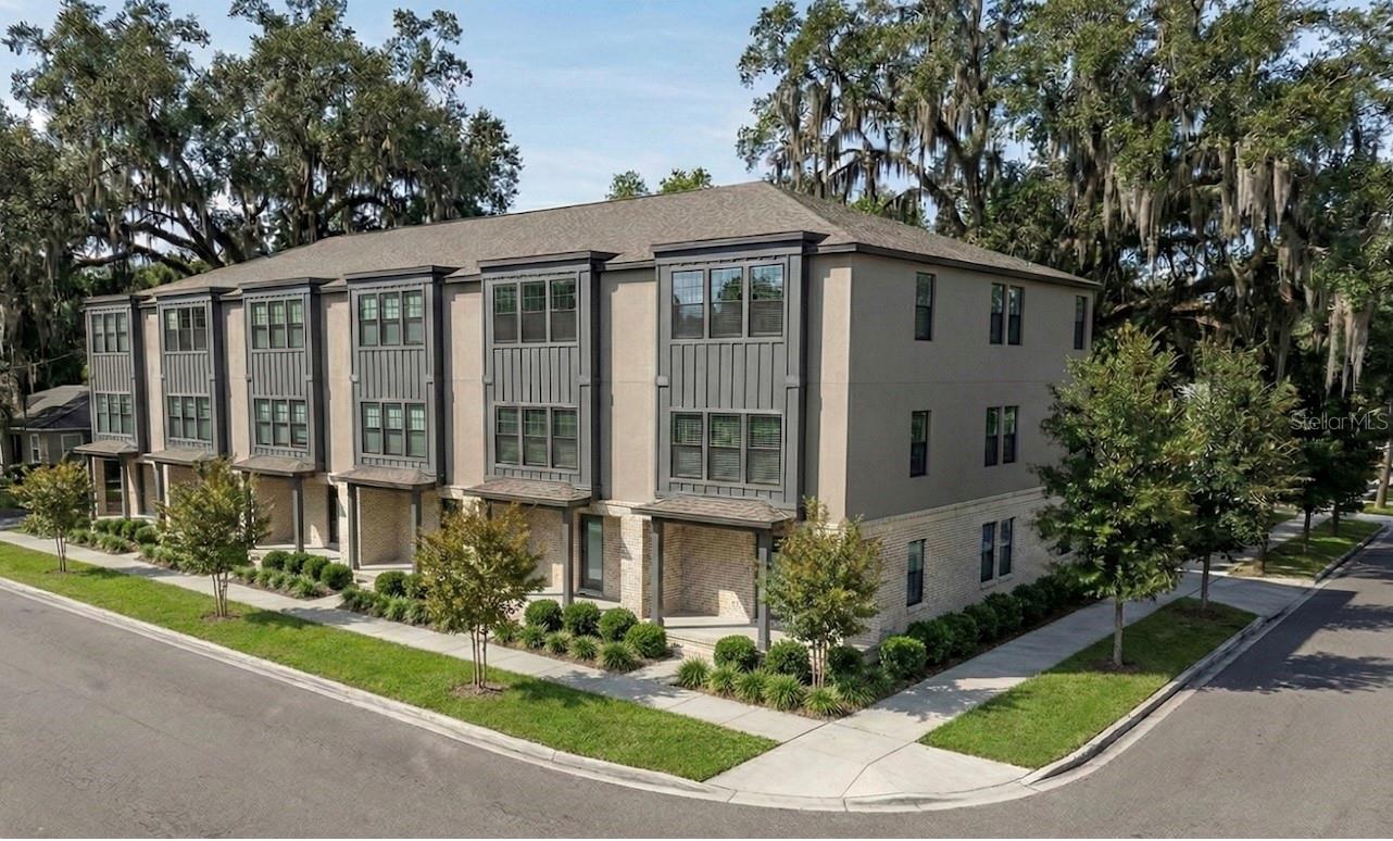 FLORIDA PLACE - Land