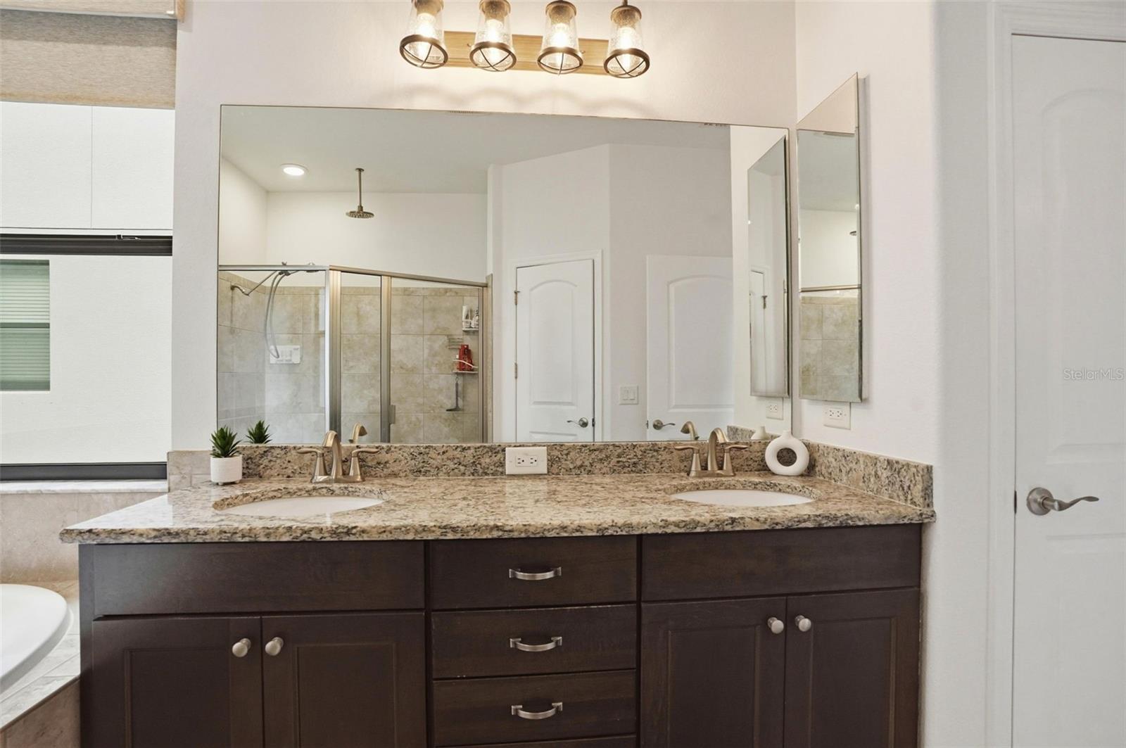 ROSE HAVEN PH 01 - Residential