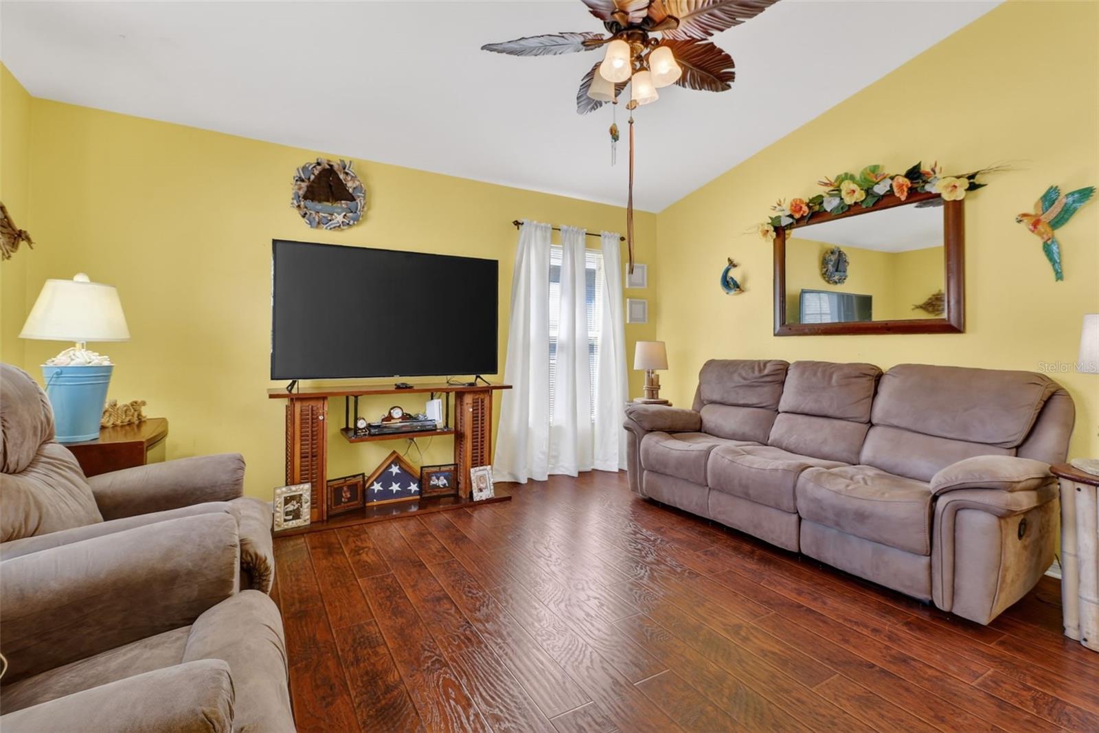 HARRISON PLACE - Residential