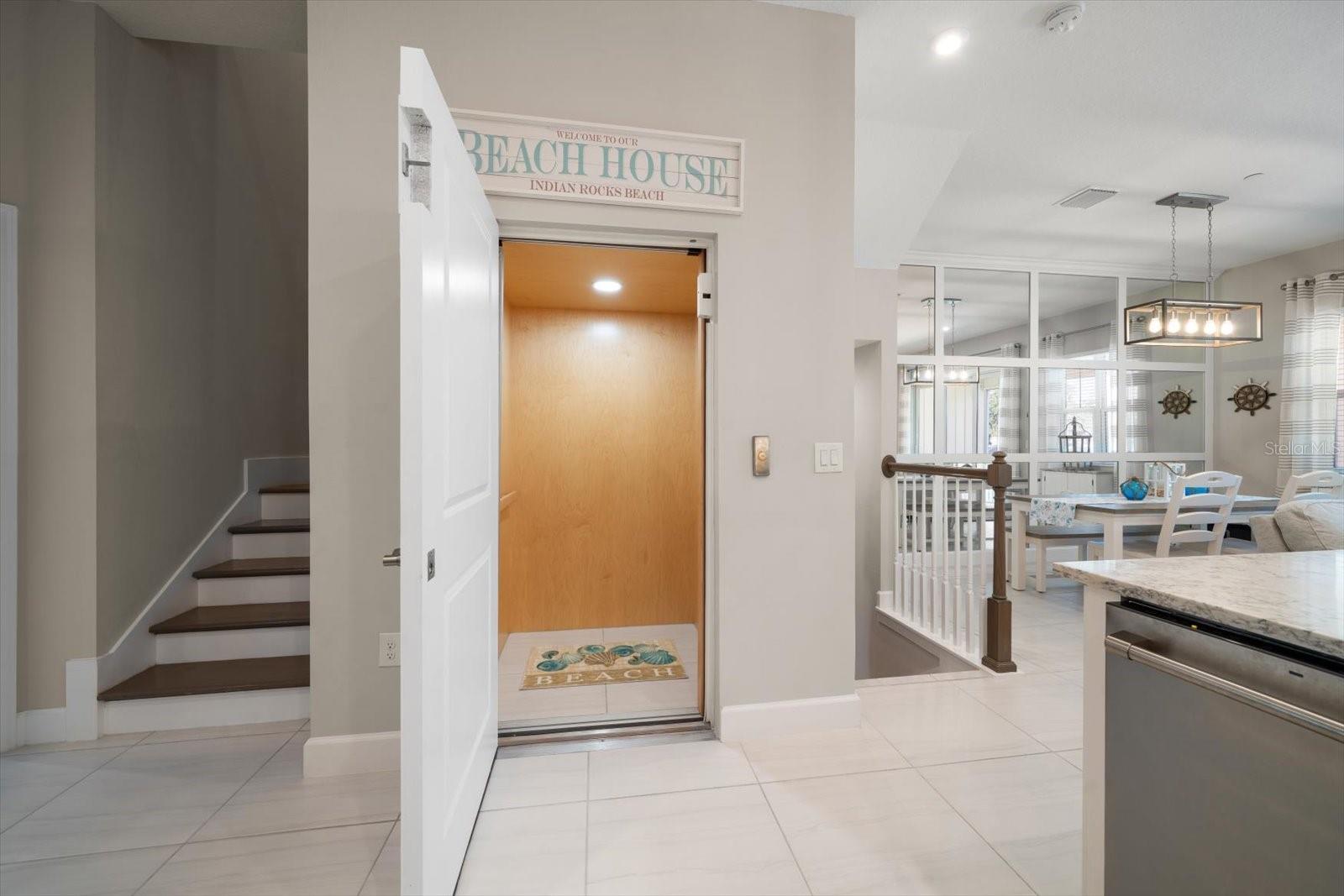 WALK OF INDIAN ROCKS BEACH - Residential