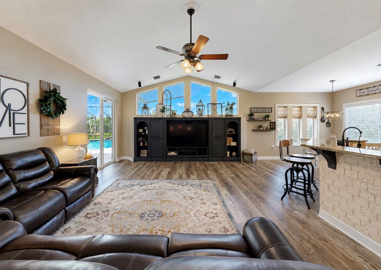 10619 LITHIA ESTATES DRIVE