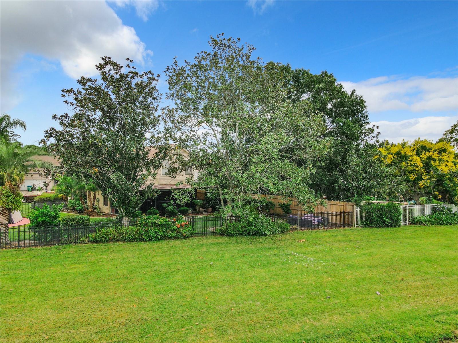 LAKEWOOD AT THE CROSSINGS UNIT 2 - Residential