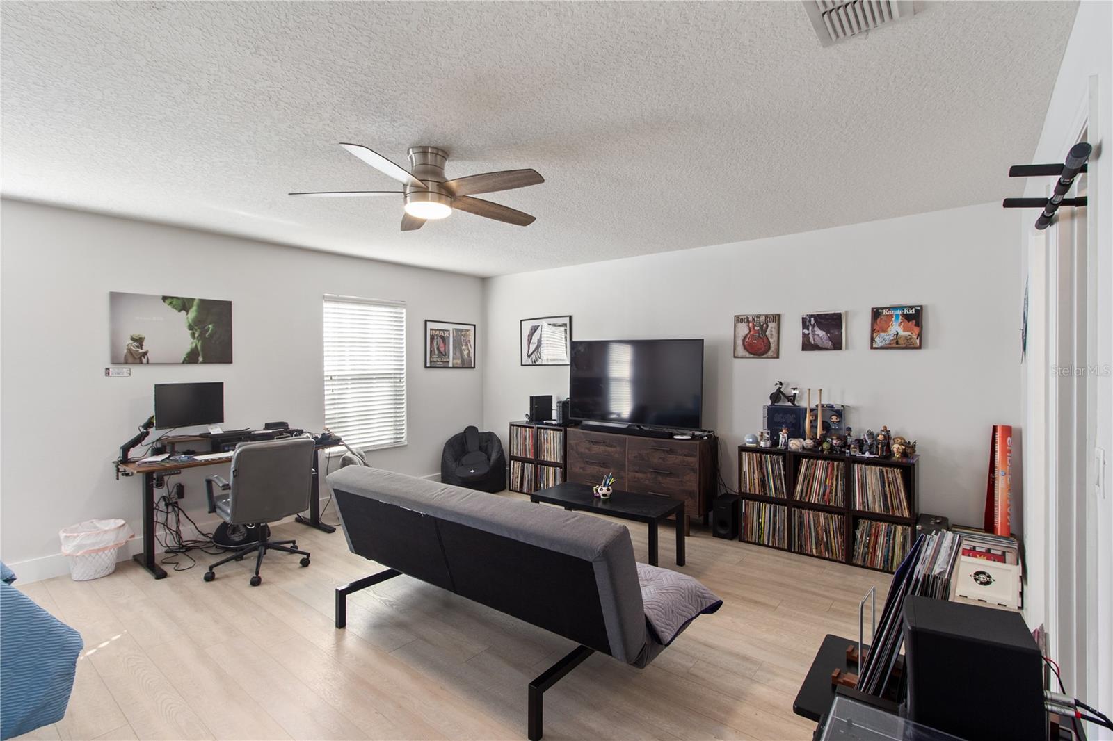 WALDEN CHASE - Residential