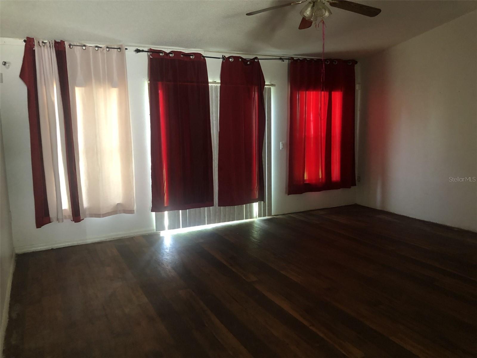 129 ACAPULCO DRIVE