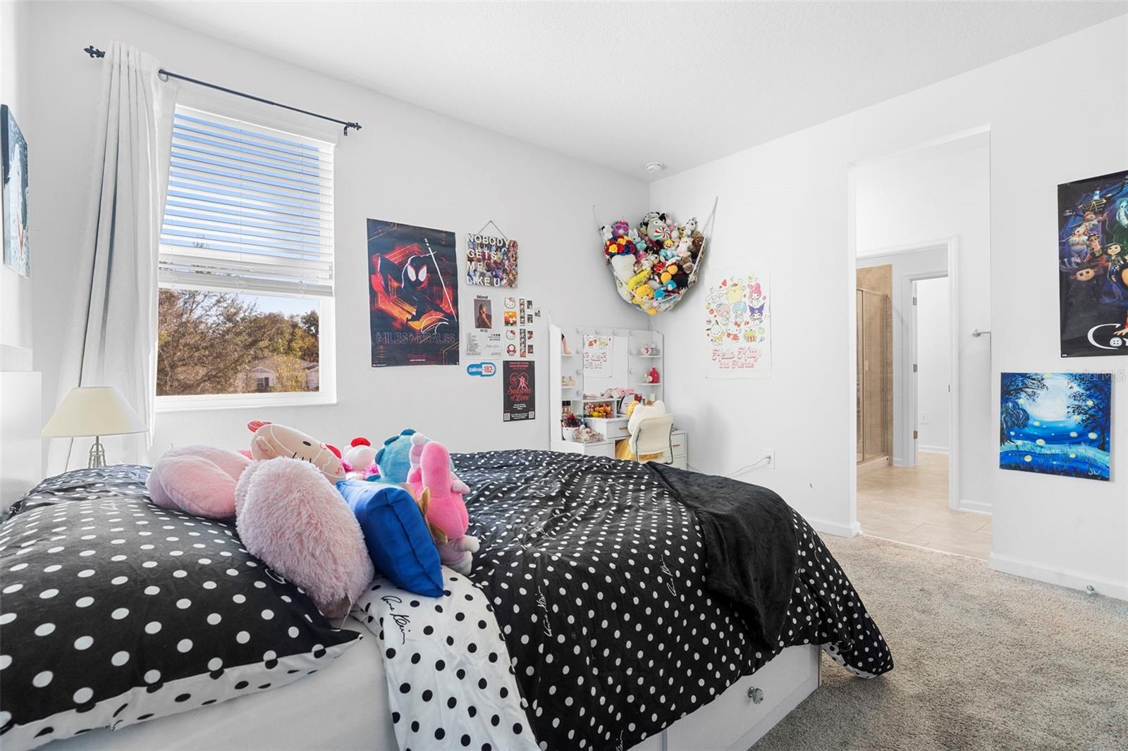 RHETTS RIDGE 112/1 LOT 37 - Residential